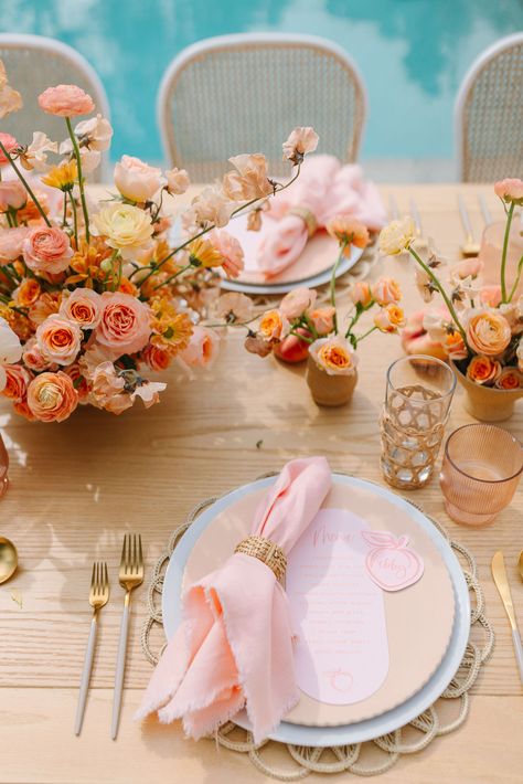 Just Peachy! A Beautiful Peach Inspired Spring Dinner Party • Beijos Events Peach Party Table Decor, Peach Table Runner, Peach Tablescape, Peach Table Setting, Wedding Peach Color Schemes, Peach Color Schemes, Peach Bridal Showers, Peach Party Decorations, Peach Baby Shower