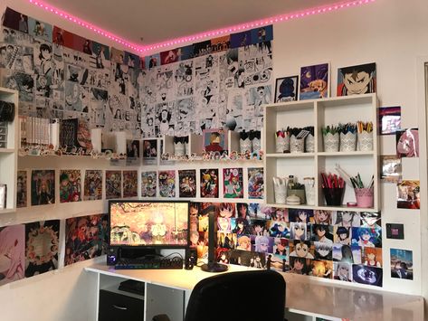 This is my favourite corner in my room,I read mangas,play videogames and draw here. Anime Gaming Room, Anime Band, Room Anime, Book Corner, Manga Wall, Anime Wall, Corner Decor, Room Corner, Anime Room