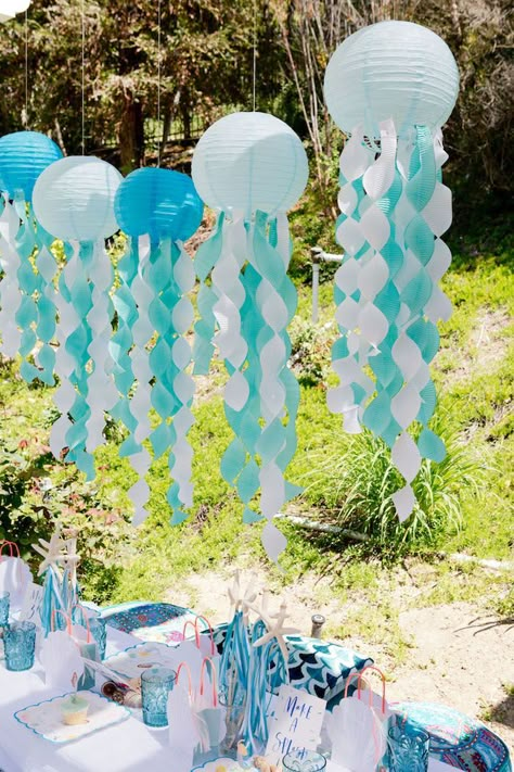 Splash Mermaid, Ocean Birthday Party, Baby Shark Party, Shark Themed Birthday Party, Mermaid Birthday Party Decorations, Mermaid Theme Birthday Party, Baby Shark Birthday, Beach Birthday Party, Ocean Birthday