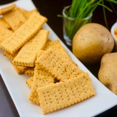 Cheddar, Chive, Potato Crackers | Cracker Recipe | Potato Recipes Potato Crackers, Easy Salad Dressings, Quick Easy Salad, Cracker Recipe, Cauliflower Potatoes, Breakfast Cakes, Recipe Potato, Slow Cooker Soups, Recipes Mediterranean