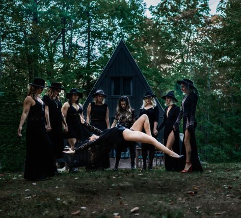 Witch Photoshoot Ideas Group, Wiccan Photoshoot, Witch Group Photoshoot, Group Witch Photoshoot, Witch Coven Photoshoot, Halloween Baby Sprinkle, Witches Photoshoot, Hands Creepy, Literary Witches