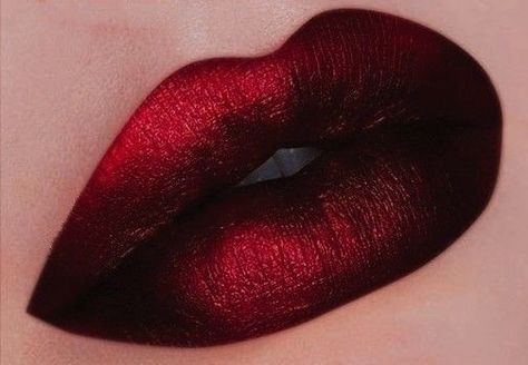 Blood Red Lipstick, Metallic Liquid Lipstick, Lipstick Looks, Lip Art Makeup, Metallic Lips, Ombre Lips, Fancy Makeup, Beauty Lipstick, Beat Face