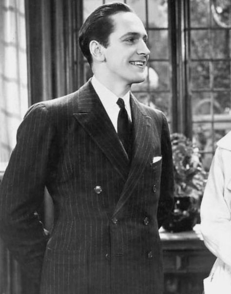 Hollywood Suits, Lawrence Olivier, Suit Inspiration, Fredric March, Human Oddities, An Old Soul, Actors Male, Classic Menswear, Classic Suit