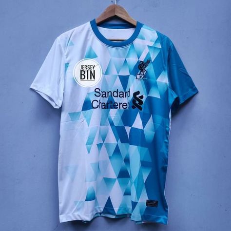 Sublimation Inspiration, Holidays Aesthetic, Soccer Uniforms Design, Shirt Photography, T-shirt Photography, Football Jersey Outfit, Sport Shirt Design, Soccer Uniforms, Jersey Outfit