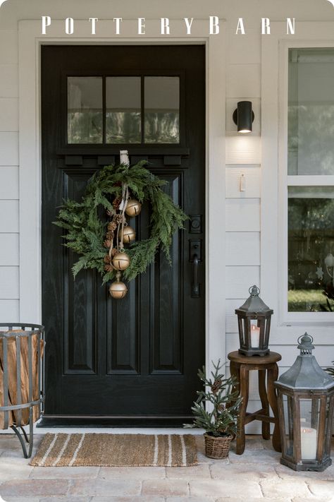 Christmas Porch Trees, Small Front Porch Christmas Decor, Small Front Porch Christmas, Porch Trees, Small Front Porch, Front Porch Christmas Decor Ideas, Porch Christmas Decor Ideas, Porch Christmas Decor, Front Porch Christmas