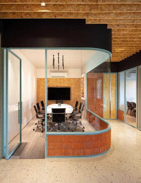 Open Concept Office, Meeting Room Design, Commercial Office Design, Innovative Office, Office Interior Design Modern, Architects Office, Office Space Design, Workplace Design, Cool Office