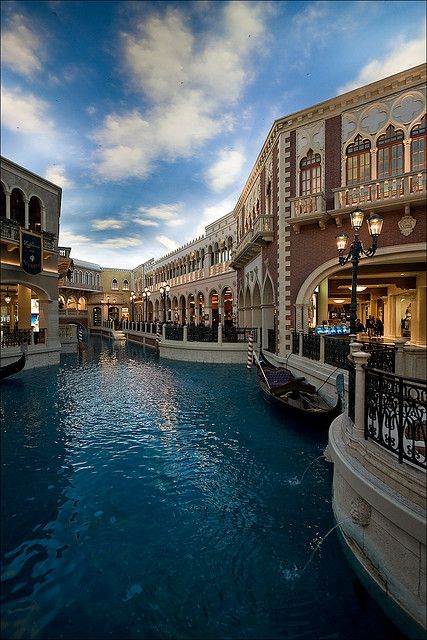 Venetian Hotel in Las Vegas-take a gondola ride through this canal and get a little taste of Venice, Italy in the middle of the desert. Venetian Las Vegas, Venetian Hotel, Painted Sky, Gondola Ride, Fav Place, Vegas Vacation, Vegas Hotel, The Venetian, Vegas Trip