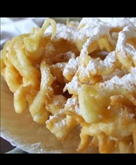 Fair Funnel Cakes State Fair Funnel Cake Recipe, Funnel Cakes Recipe, Fair Funnel Cake Recipe, Deep Fried Bacon, Funnel Cake Recipe, State Fair Food, Funnel Cakes, Cast Iron Pot, Funnel Cake