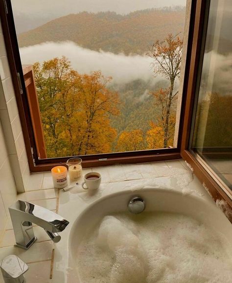 Cozy Bath, Bath Aesthetic, Cabin Aesthetic, Bathroom Design Trends, Design Exterior, Fall Feels, Humble Abode, Autumn Cozy, Bath Tub