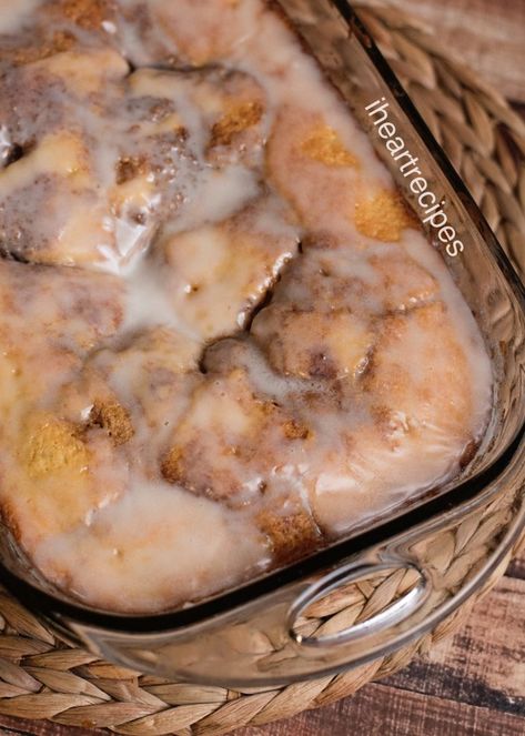 Easy honeybun cake made with yellow cake mix. My family can't get enough of this cake! A few weeks ago I asked y'all which desserts you wanted me to upload for the holidays. To my surprise many of you requested an easy moist honeybun cake recipe! Well my loves - I am here, and ready to share this super easy honeybun cake recipe that I have made TWICE this past week, because my family just can't get enough of this stuff! For all of my readers that hate from scratch recipes, you&#39... Honeybun Cake Recipe, Honeybun Cake, Honey Bun Cake, I Heart Recipes, Cinnamon Roll Casserole, Bun Cake, 12 Tomatoes Recipes, Honey Bun, Honey Buns