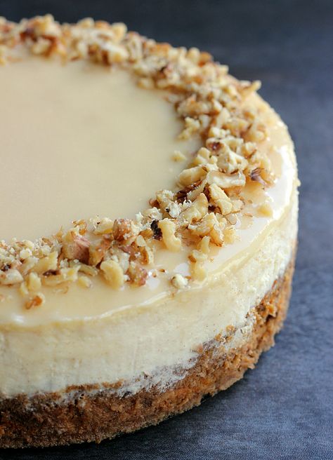 Carrot Cake Cheesecake Recipe, Carrot Cheesecake, Carrot Cake Ingredients, Carrot Cake Cheesecake, Cake Cheesecake, Homemade Goodies, Cheesecake Cake, Thanksgiving Pumpkin, Cheesecake Desserts