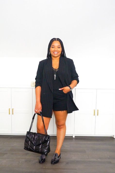 Business Casual Shorts, Blazer And Shorts Outfit, Fashionable Work Outfit, Shorts Plus Size, Plus Size Outfit, Summer Outfit Ideas, Dressy Fashion, Weekly Outfits, My Wardrobe