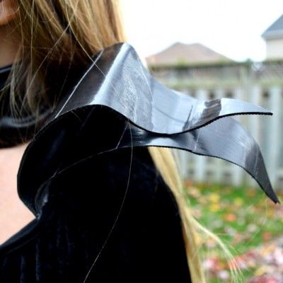 Maleficent Costume Diy, Sweet Crafts, Maleficent Costume, Diy Collar, Diy Greenhouse, Costume Diy, Halloween Costume Accessories, Maleficent, Diy Costumes