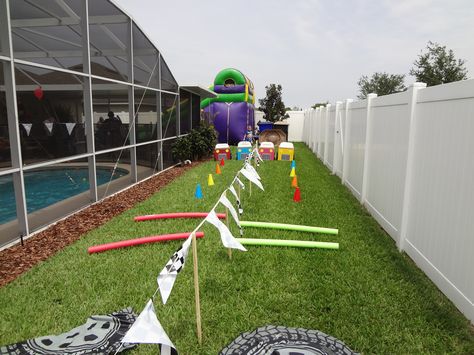 Monster truck birthday party relay race. Monster Truck Party Games, Team Party Games, Monster Jam Birthday Party, Game Truck Party, Monster Truck Birthday Party, Monster Jam Birthday, Monster Truck Kids, Tree Monster, Party Monster