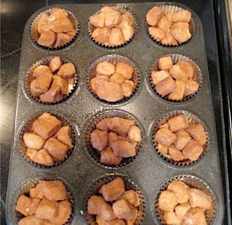 Monkey Bread Muffins, Easy Monkey Bread, Bread Muffins, Monkey Bread, Muffin Tin, Muffin Recipes, Om Nom, Yummy Breakfast, Just Desserts