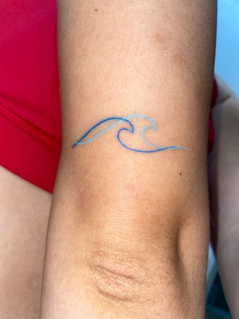 Wave Colored Tattoo, Wave Wedding Ring Tattoo, Small Wave Tattoo Finger, Color Wave Tattoo, 2 Waves Tattoo, Surf Wave Tattoo, Double Wave Tattoo, Wave Tattoo Color, White Wave Tattoo