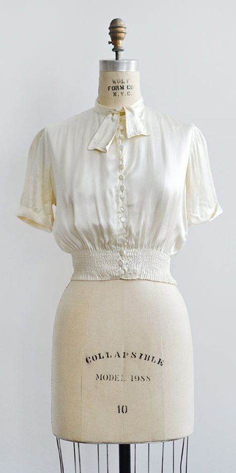 vintage #1930s blouse from Adored Vintage 1930s Blouse, 1930 Fashion, 30s Fashion, Adored Vintage, Retro Mode, Vintage Inspired Outfits, 1930s Fashion, Dita Von Teese, Ivory Silk