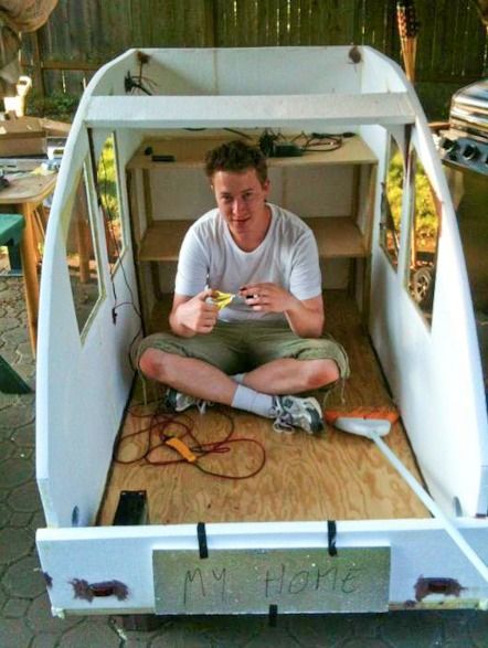 The BikeRV is now rolling the streets of Portland.(Photos: Alexander Main) 26-year-old Portland resident Alexander Main wants to change the world by building tiny houses that can be pulled behind a bicycle. And he just finished his first prototype — which is a good thing because it’s also his home. Main moved here from Germany Read More » Bicycle Camper, Bike Camper, Bike Trailers, Mini Caravan, Bicycle Trailers, Honda Wave, Bicycle Camping, Portable Shelter, Bike Motor