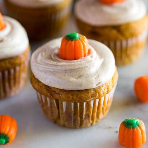 Cupcakes Cinnamon, Pumpkin Cupcake Recipes, Cinnamon Frosting, Cinnamon Cream Cheese, Tastes Better From Scratch, Pumpkin Candy Corn, Pumpkin Chocolate Chip Bread, Fall Desserts Easy, Cheese Pumpkin