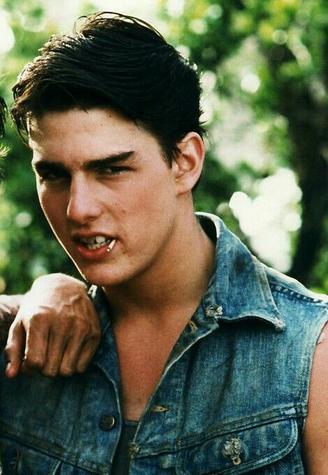 Tom Cruise Steve Randle, Young Tom Cruise The Outsiders, Tom Cruise Outsiders, Steve From Outsiders, Tom Cruise The Outsiders, The Outsiders Profile Picture, Steve From The Outsiders, Steve Outsiders, Steve The Outsiders