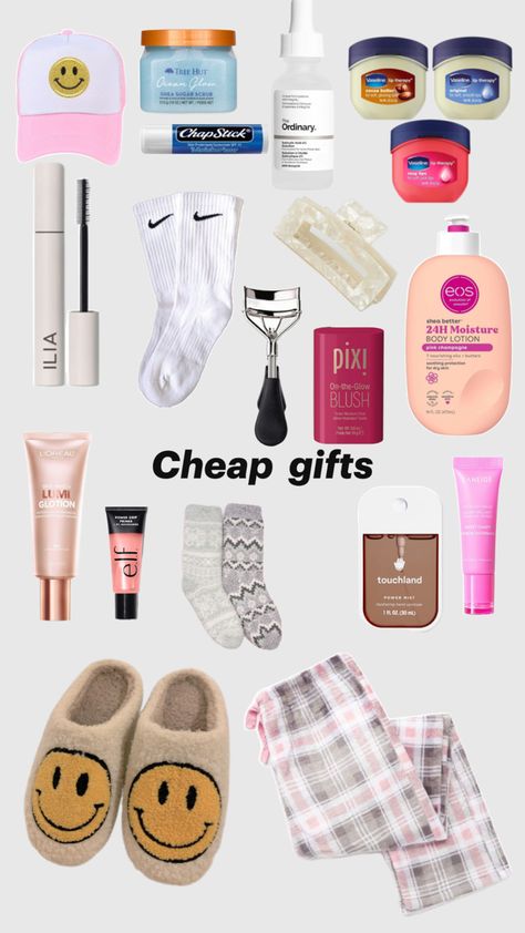 Things To Get For Secret Santa, Cheap Secret Santa Gift Ideas, Cheap Christmas List Ideas, Secret Santa Gift Ideas For Friends, Christmas Secret Santa Ideas, Cute Secret Santa Gifts, Cheap Secret Santa Gifts, Secret Santa Gifts Ideas, Stalking Stuffers