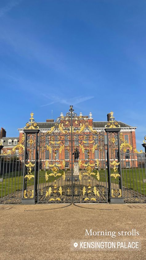 Kensington Palace Aesthetic, Kengsinton Palace, Palace London, Kensington And Chelsea, Kensington Gardens, House Of Windsor, Young Royals, Kensington Palace, British Monarchy