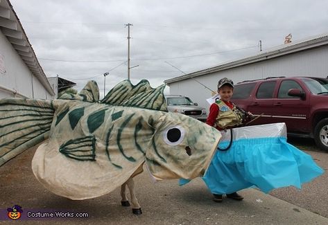 Halloween Costume Ideas Creative, Fisherman Costume, Creative Diy Costumes, Fish Costume, Fly Fishing Lures, Costume Works, Halloween Costume Contest, Largemouth Bass, Miniature Horse