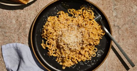 The Night Owl’s Special: Midnight Spaghetti: Sometimes a simple pasta of pantry staples is the best company.  https://www.nytimes.com/2024/02/21/magazine/midnight-spaghetti-recipe.html Midnight Pasta, Peanut Butter Noodles Recipe, Peanut Butter Noodles, Ramen Seasoning, Butter Noodles, Asian Noodle, Peanut Butter Sandwich, Buttered Noodles, Noodles Recipe