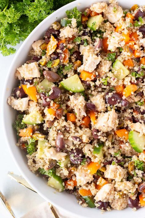 This Mediterranean quinoa salad with chicken is fresh, filling, and has lots of flavor in every bite but is dairy free without feta. Mediterranean Quinoa Salad With Chicken, Dense Bean Salad With Chicken, Quinoa Salad With Chicken, Mediterranean Grilled Chicken, Leftover Chicken Breast, Mediterranean Quinoa, Black Bean Chicken, Salad With Chicken, Mediterranean Quinoa Salad