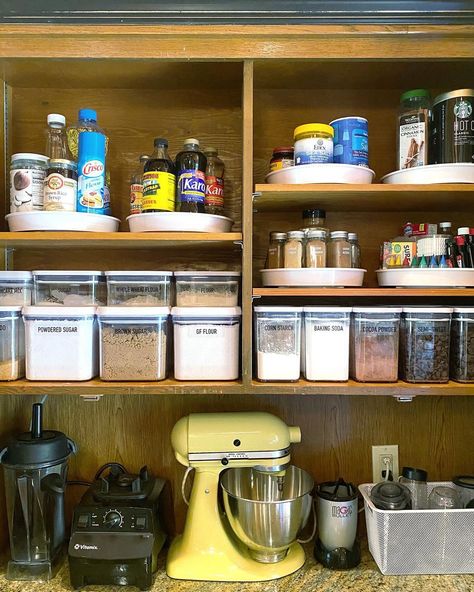 Jennifer Johnson on Instagram: “This baking cabinet transformed from home baker ➡️ master pastry chef status and I’m here for all of it 🤩 Baking or cooking? Which would…” Kitchen Prep Station Ideas, Baking Corner In Kitchen, Baking Station In Kitchen, Kitchen Baking Center, Baking Cart, Home Bakery Kitchen, Kitchen Baking Station, Kitchen Prep Station, Baking Cabinet