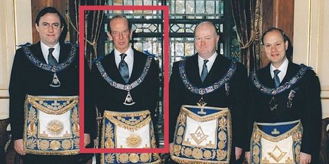 9 Famous Men You Did Not Know Are Freemasons - MasonicFind Freemason Secrets, Masonic Apparel, Freemasonry Symbols, Famous Freemasons, Masonic Ritual, Duke Of Kent, The Queen Of England, Masonic Gifts, Masonic Freemason