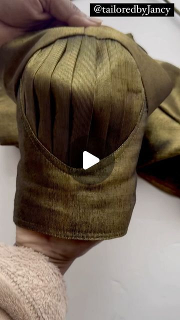 Jancy Fernando on Instagram: "Voguish Saree Blouse Sleeves🔥🔥🔥 . #trendy #viral #creative #sareeblouses #blouse  #pattern #trendingsong  #reels  ##puffsleeves  #tailoring" Trendy Blouse Patterns, Trendy Sleeves Designs For Blouse, Trendy Blouse, New Trendy Blouse Patterns, Trendy Blouses, Saree Blouse Sleeve Design, Blouse Pattern, Saree Blouse Sleeves, Blouse Patterns