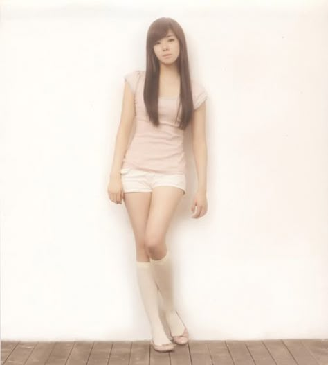 Girls' Generation // Baby Baby // Tiffany 2000s Fashion Inspiration, Sunny Snsd, Tiffany Girls, U Go Girl, Taeyeon Jessica, Future Clothes, Baby Album, Lucky Girl, Korean Beauty