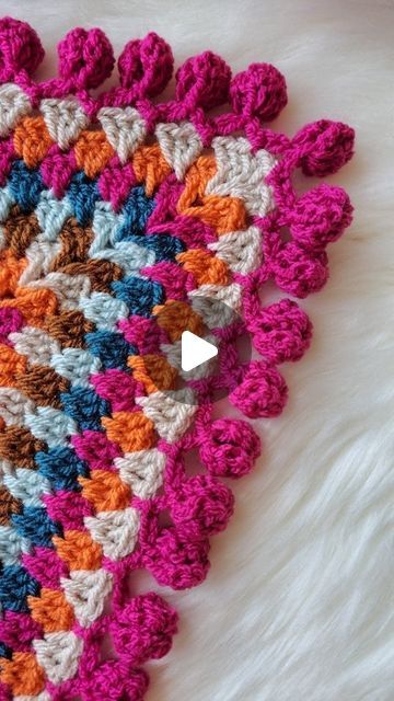 Crochet Border Design, Puff Stitch Border Crochet, Triangle Crochet Border, Crochet Pom Pom Edging, Pom Pom Crochet Border, Jasmine Stitch Crochet Border, Granny Square Border, Popcorn Stitch Granny Square, Crochet Blanket Borders