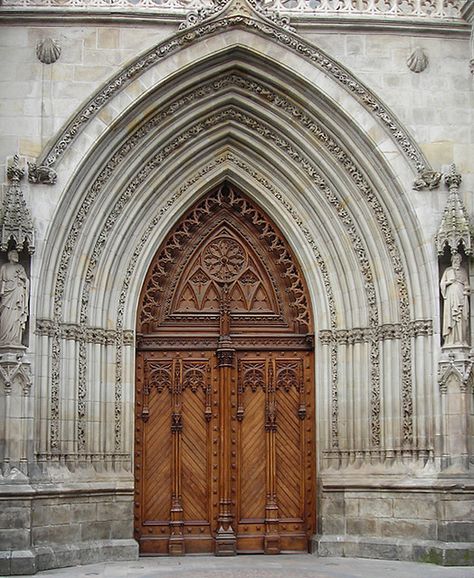 Cathedral door, Bilbao, Spain Tudor Interior, Cathedral Door, Medieval Doors, Ancient Yew Tree, Future Architect, Church Design Architecture, Gothic Door, Victorian Doors, Door Dash