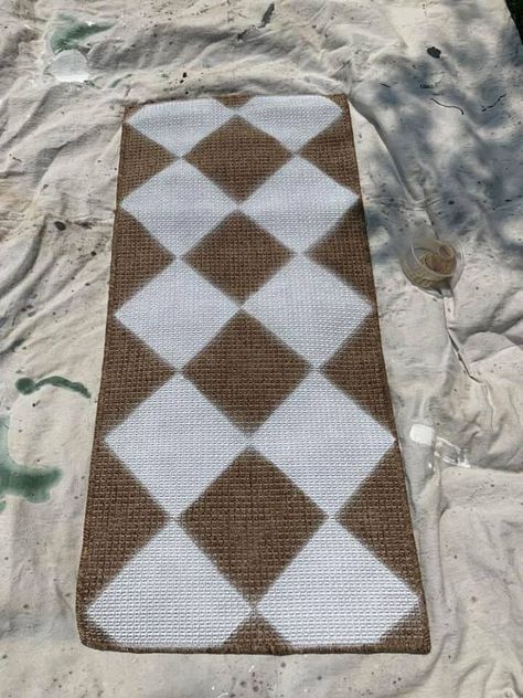 Diamond Jute Rug DIY - The Honeycomb Home Diy Painted Jute Rug, Jute Rug Diy, Diamond Jute Rug, Rug Diy, Using A Paint Sprayer, Plain Rugs, Painted Rug, Front Porch Decorating, Crochet Videos Tutorials