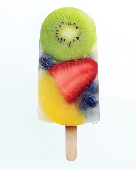 Feel free to make your own colorful combinations with grapes, blackberries, cherries, nectarines, or plums. Ice Pop Recipes, Fruit Pops, Fresh Fruit Recipes, Martha Stewart Recipes, Fruit Popsicles, Dessert Aux Fruits, Fruit Ice, Ice Pop, Ice Lolly