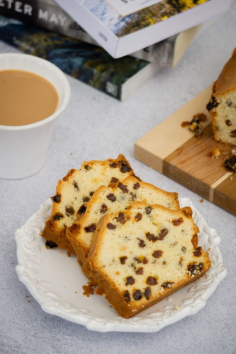 Easy Sultana Loaf Cake Recipe | Sultana Cake | Sultana Loaf Recipe | Scottish Sultana Loaf | Scottish Cakes | Sultana Tea Cake Recipe | Scottish Cake Recipes | Scottish Desserts | Afternoon Tea Cake Scottish Cakes, Scottish Bread, Scottish Tablet Recipes, Sultana Cake, Scottish Desserts, Tea Cake Recipe, Afternoon Tea Cake, Malt Loaf, Tablet Recipe