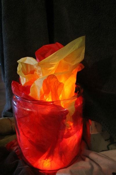 Indoor Camping Ideas For Kids, Indoor Camping Ideas, Camping Ideas For Kids, Fake Campfire, Bbq Baby Shower Decorations, Backyard Kids Party, Backyard Campout, Fire Crafts, Backyard Kids