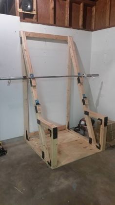 Diy Bench Press, Squat Rack Diy, Diy Squat Rack, Diy Exercise Equipment, Homemade Gym Equipment, Gym Rack, Home Made Gym, Backyard Gym, Diy Gym Equipment