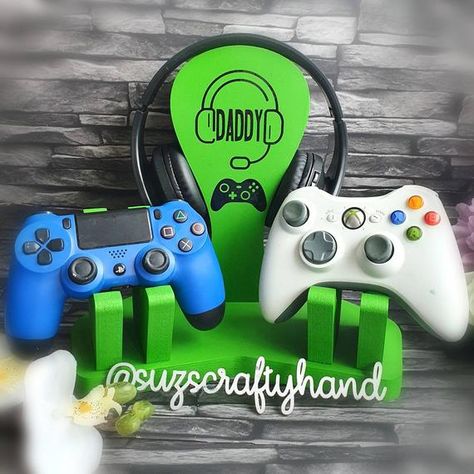 Gaming Boyfriend, Bedroom Gaming Setup, Gaming Stand, Gifts For Fathers Day, Bedroom Gaming, Gaming Bedroom, Husband Anniversary Gift, Controller Stand, Xbox Accessories