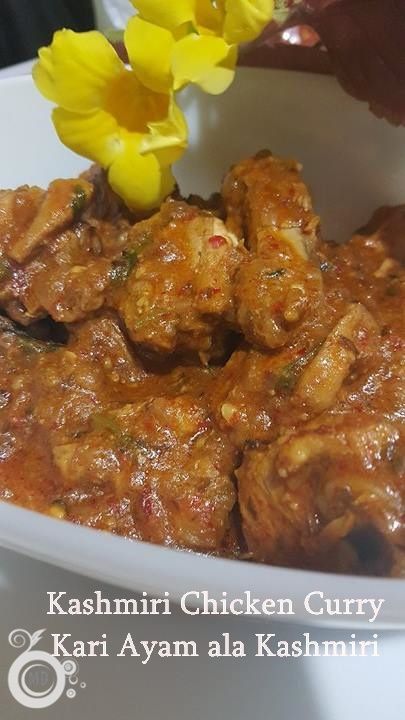 Kashmiri Chicken Curry, Kashmiri Chicken, Beef And Mushroom Pie, Non Veg Food, Kari Ayam, Non Veg Recipes, Mushroom Pie, Grill Chicken, Veg Food