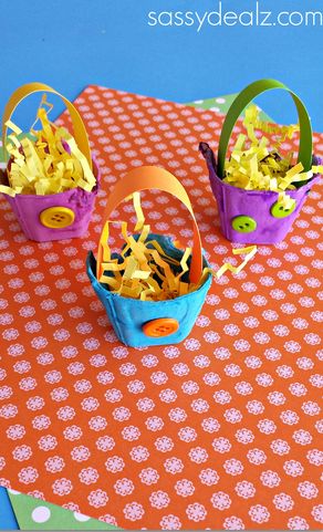 egg carton easter basket craft Egg Carton Easter, Basket Craft For Kids, Egg Box Craft, Easter Basket Craft, Easter Basket Crafts, Crafty Morning, Easter Arts And Crafts, Easter Entertaining, Easter Preschool