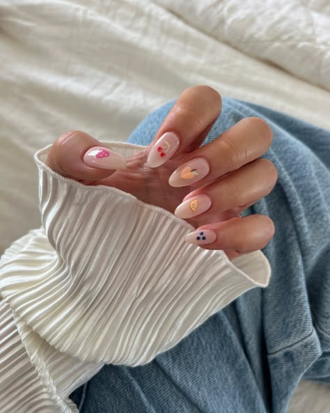 Blog Post - Bre Sheppard Watermelon Nails, Her Nails, Neutral Nails, Minimalist Nails, Dream Nails, Fire Nails, Funky Nails, Pretty Acrylic Nails, Chic Nails