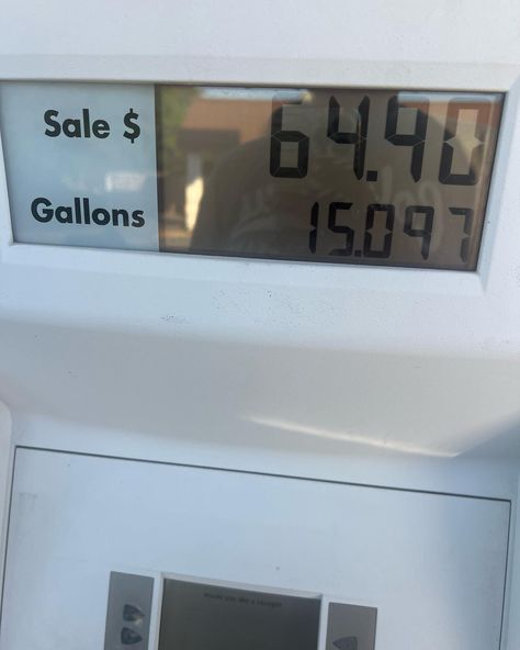 Reasons I need a six figure job. How much are y’all paying to fill up your tank?! My car may never see premium gas again… she’s been downgraded to plus 😩 Gas Money, Bra Image, Gas Prices, My Car, Gas Tanks, Gas Station, Car Buying, Mood Pics, Bra