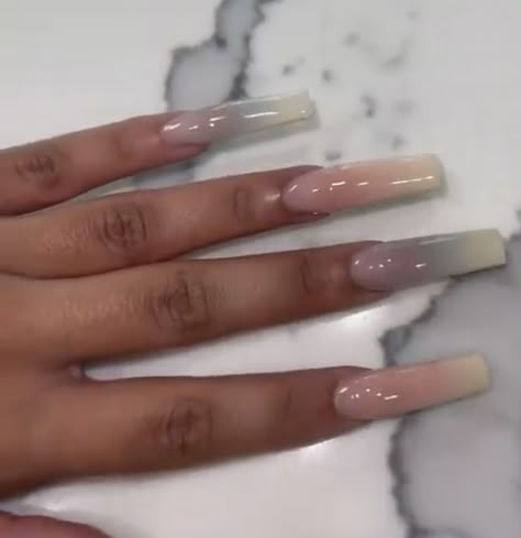 Acrylic Nails Euphoria, Transparent Acrylic Nails, Acrylic Nails Pretty, Euphoria Nails, Long Stiletto Nails, Curved Nails, Nails Pretty, Really Cute Nails, Nail Idea