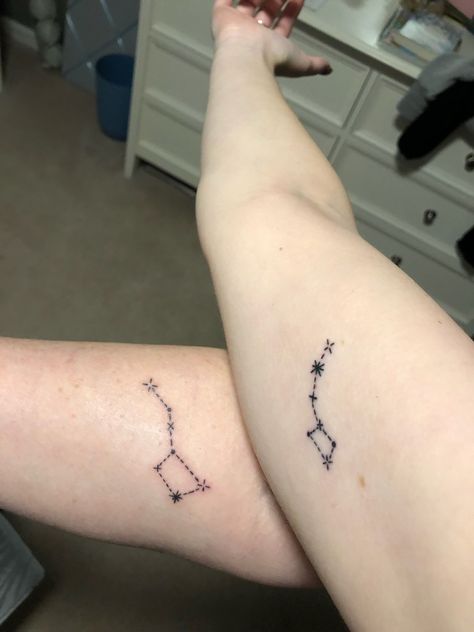 Big and Little Dipper. Mom and daughter tattoos 2 Sibling Tattoos, Matching Dad Daughter Tattoos, Dad Daughter Tattoos Matching, Matching Tattoos Dad Daughter, Dad And Daughters Tattoo Ideas, Small Matching Tattoos Mom And Daughter, Matching Tattoos Father Daughter, Matching Father Daughter Tattoos, June Tattoos