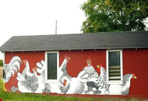 Awesome coop! Chicken Coop Decor, Coop Design, Crazy Chicken Lady, Barn Art, Keeping Chickens, Chicken Lady, Chicken Art, Chickens And Roosters, Chicken Runs