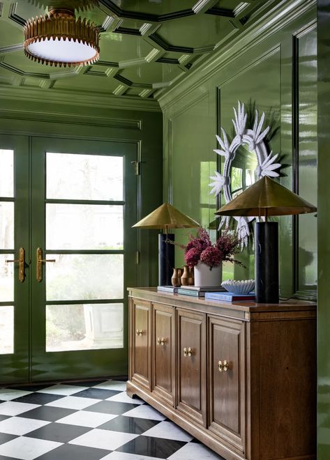 The 9 Best Green Paint Colors Designers Turn to Again and Again | Architectural Digest Whales Tail, Lacquered Walls, Interior Shutters, Powder Room Design, Green Paint Colors, Flooring Trends, Kitchen Paint Colors, Green Walls, Deco Boheme