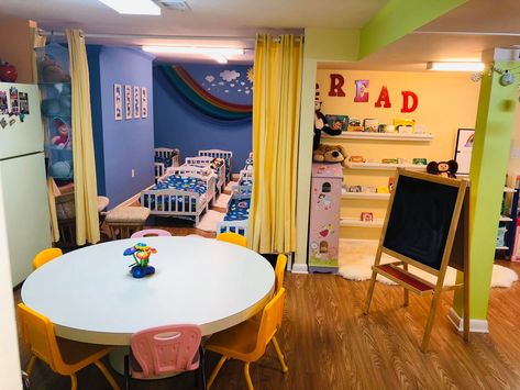 Nursery Sleep Room Ideas Childcare, Yellow Daycare Room, Infant Cozy Area Daycare, Daycare Rooms Setup Infant, Aesthetic Childcare Centre, Daycare Office, Home Daycare Rooms, Daycare Room Design, Daycare Names